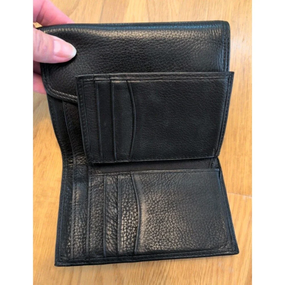 Fossil Tri Fold Black Pebbled Leather Wallet top Zip Lots Of Card Holders 5.5x4